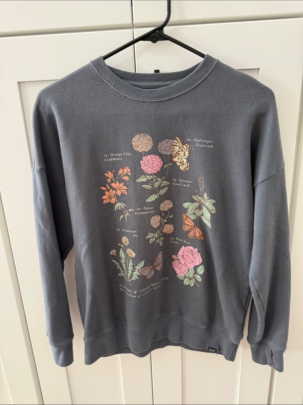 abercrombie kids Charcoal Floral Graphic Crewneck Sweatshirt